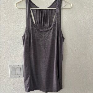 Lululemon workout tank, exercise top, lilac, lavender, ruffles